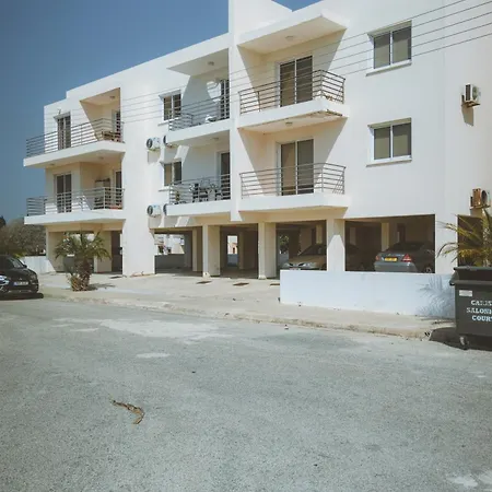 Blue Touch Pervolia Paradise Near The Apartment Larnaca