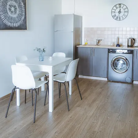 Daire Blue Touch Pervolia Paradise Near The Larnaca