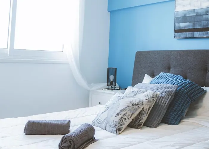 Blue Touch Pervolia Paradise Near The Apartmán Larnaca