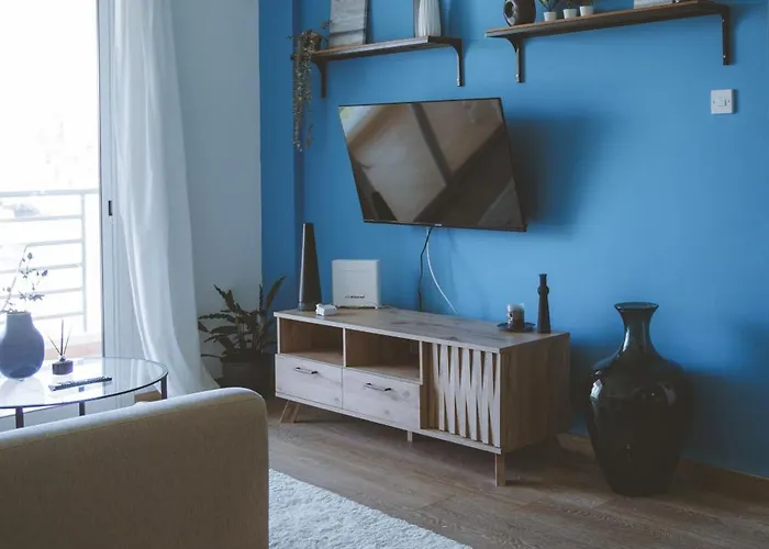 Blue Touch Pervolia Paradise Near The Larnaca